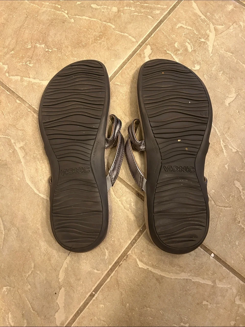 Vionic Brown Women's Orthotic Slide Sandals with Textured Straps